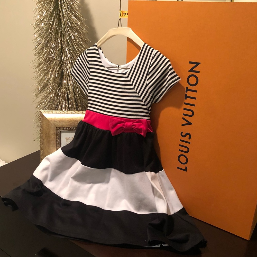 Girls size 5 dress